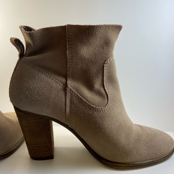 Vince Camuto Feina ankle boots - Picture 5 of 9